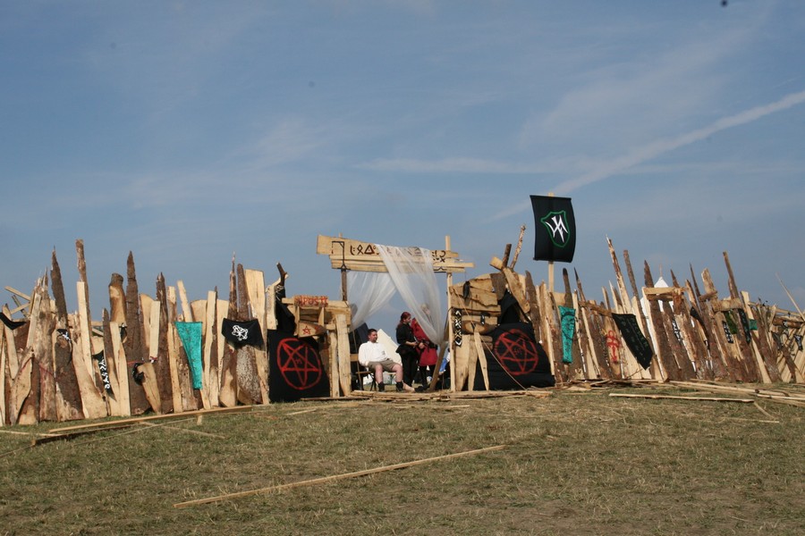 df2006_175.jpg
